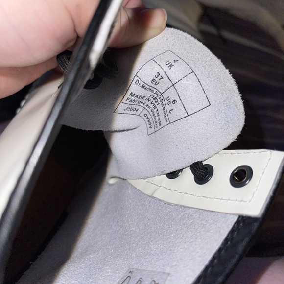 Doc martens - Picture 4 of 4